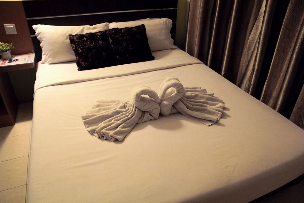 Oyo 182 Simms Grand Inn Куала-Лумпур Экстерьер фото